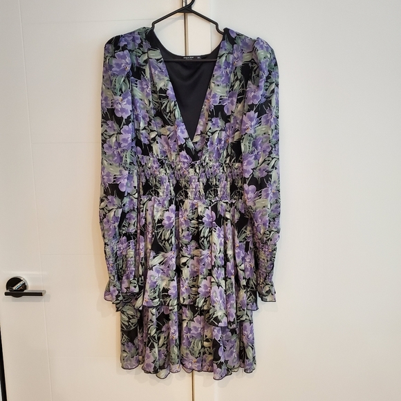 Lantern Sleeve Shirred Waist Ruffle Dress - New - Picture 6 of 12